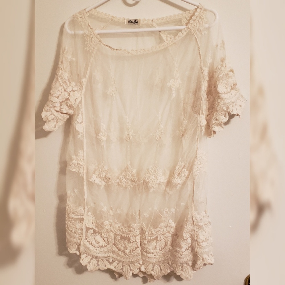 5/$30 Sheer lace/embroidered blouse